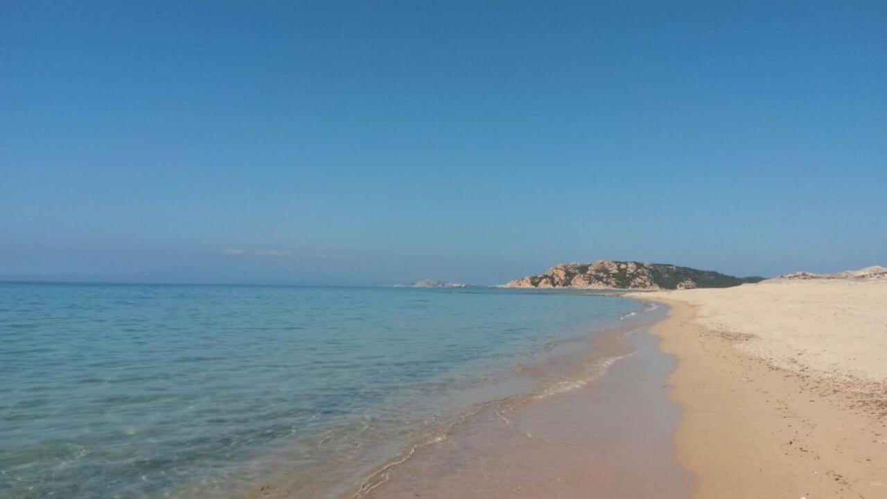 Agriturismo Gli Olivastri -Appartamento Bel Vedere Con Piscina ,Solarium E Vista Mare,Climatizzatore ,Wifi Aglientu Dış mekan fotoğraf